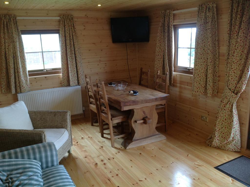 Orme View Lodges Llandegai Zimmer foto